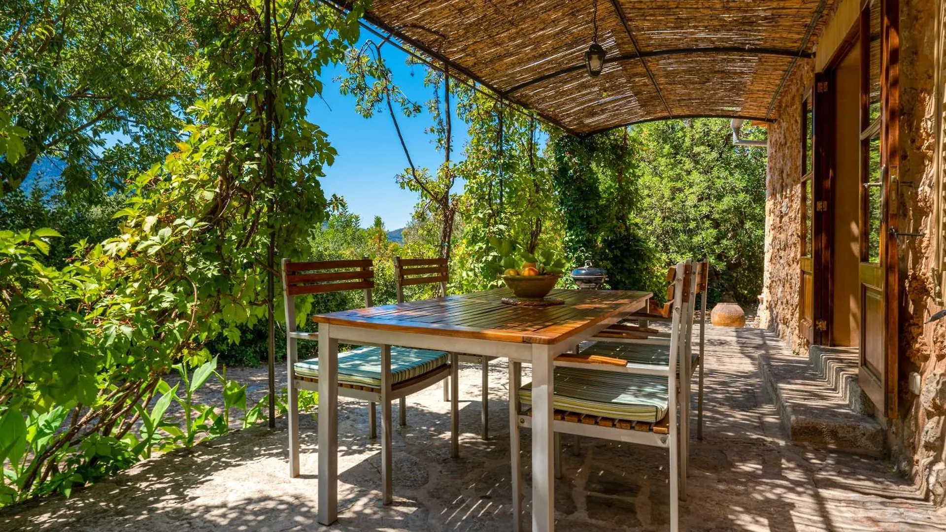 Finca Can Det Fornalutx Spain